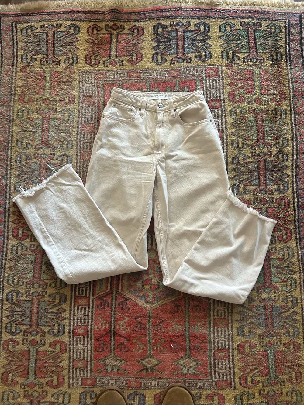 Abercrombie & Fitch Cream “The Loose High Rise” Jeans with Raw Hem